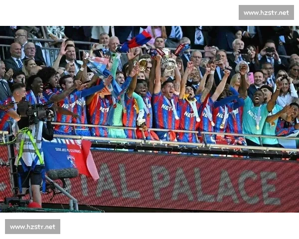 曼联对阵水晶宫赛前走势分析与比分预测前瞻解析关键球员状态解读